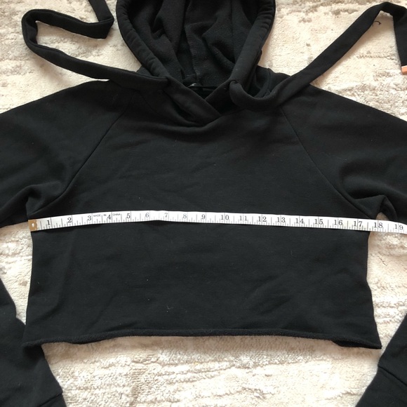 Super Cropped Black Hoodie Size Small - Picture 7 of 8